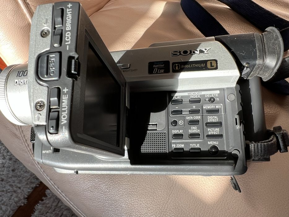 sony dcr trv - купить видеокамеры - Цена на OLX.ua