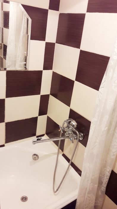 1-к посуточно метро Житомирская,Онкоцентр,ТРЦ Lavina