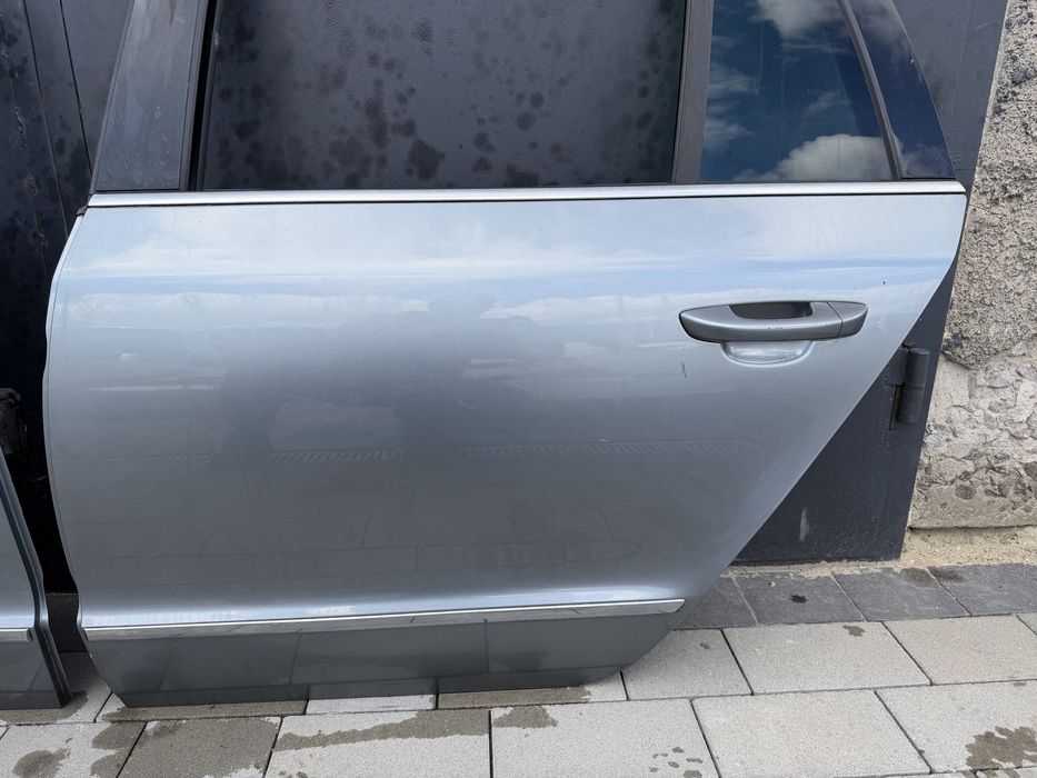 Двери передние задние Skoda Superb 2