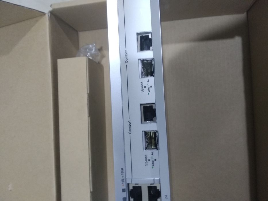 Коммутатор D-Link