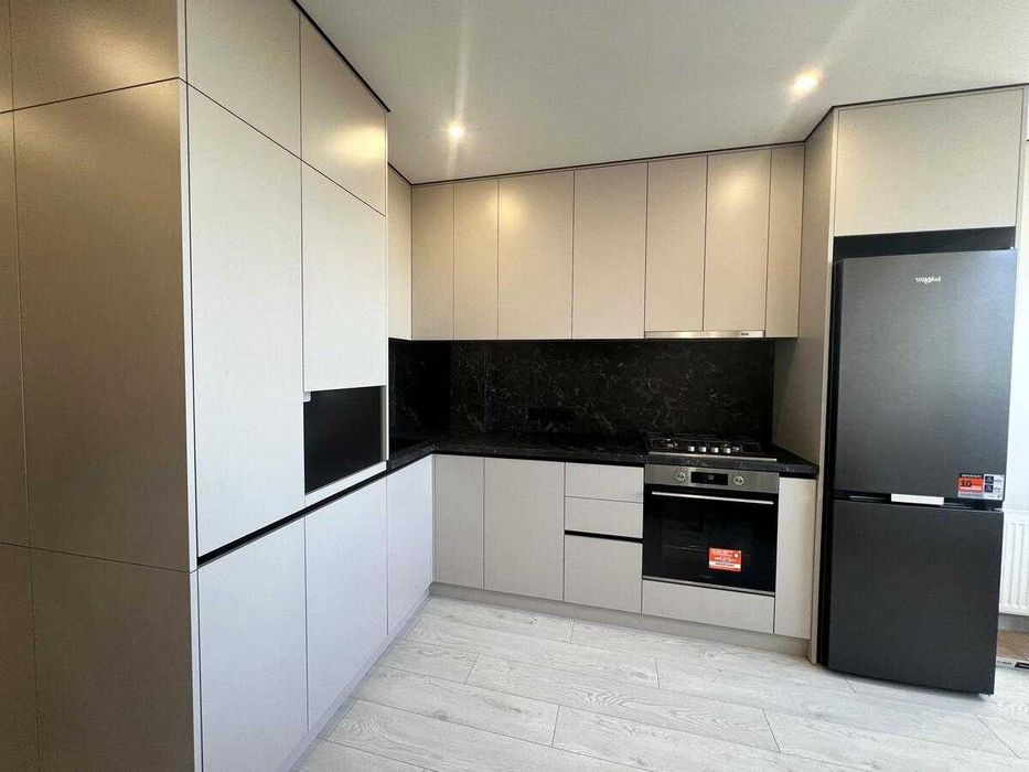 Єоселя! Новесенька 1-к ЖК Оранж парк 74000