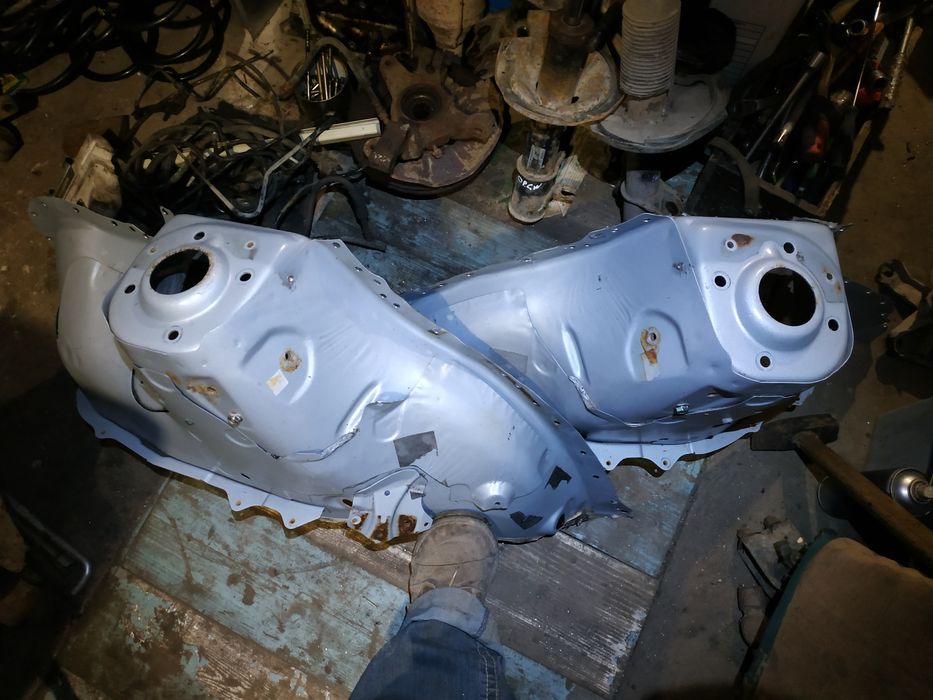 Кузов на порізку Mazda 626 GF GW 1997-2002