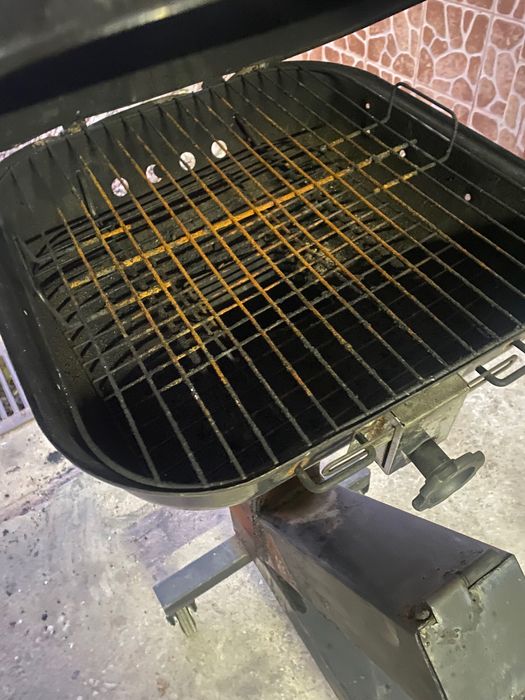 Piecyk-grill  rakietowy.