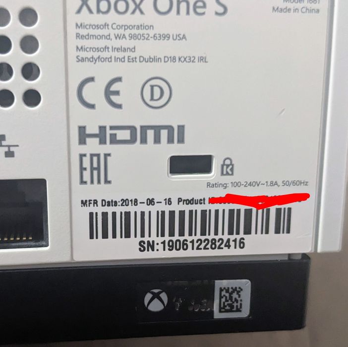 приставка Xbox one S 1tb sn: 190612282416 джостик  sn:502474234