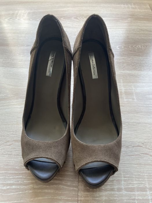 Brazowe szpilki Zara