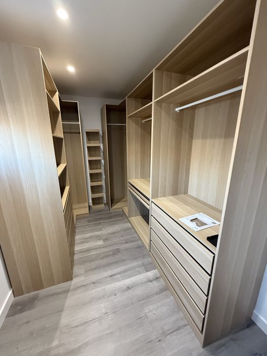 Montagens de movéis e soluções