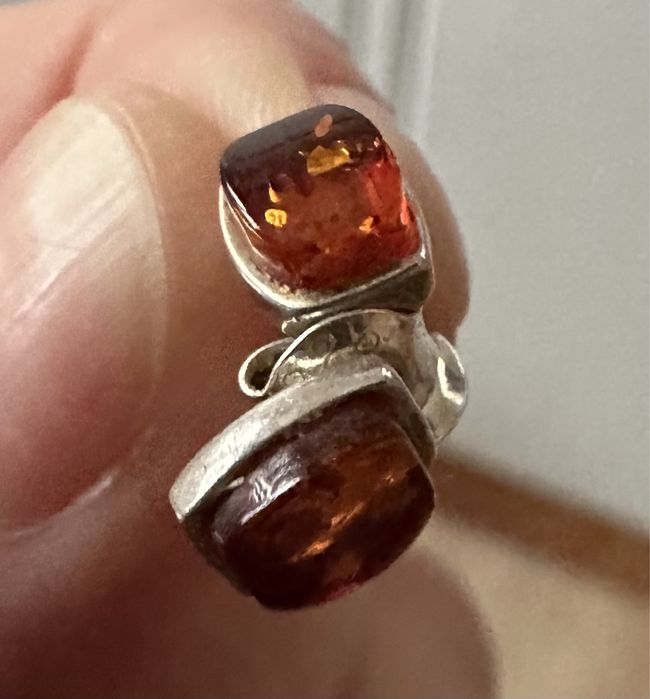 Srebrny komplet z bursztynem