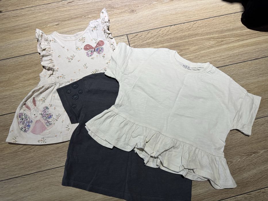 Футболки next для дівчинки 2-3 р