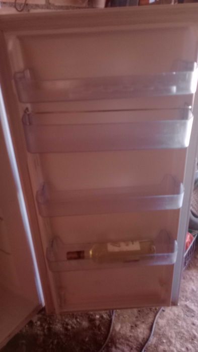Frigorífico combi com freezer Frisor