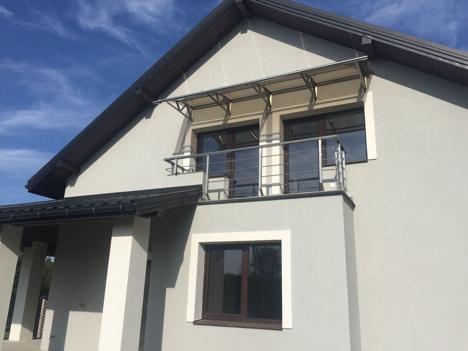 Вироби з нержавійки, меблі, накриття, сходи, каркаси, конструкції.