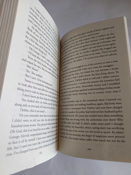Livro: Keep It In The Family de John Marrs (em inglês)