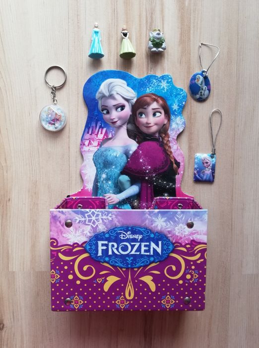 Organizer na długopisy Kraina lodu Frozen oraz figurki