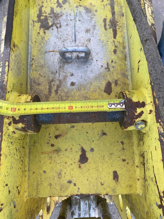 Triturador/Destroçador/corta mato hidráulico mini-giratória Ghedini