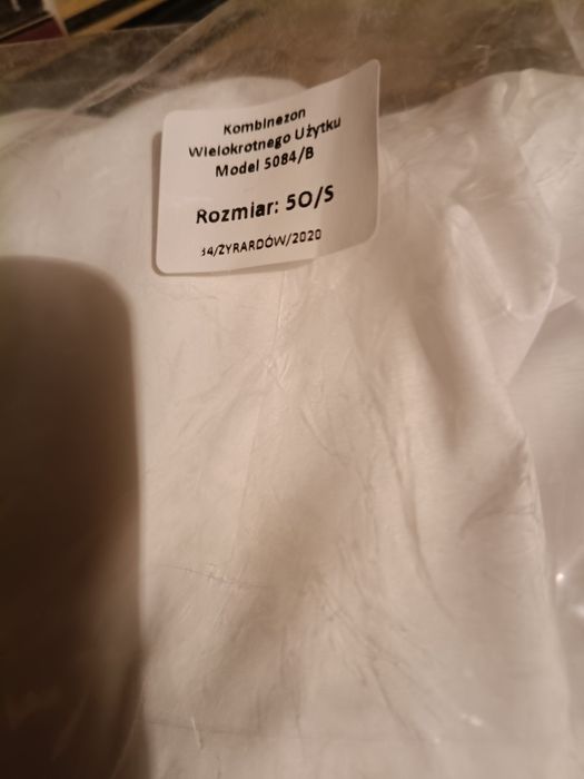 Kombinezon i gogle ochronne