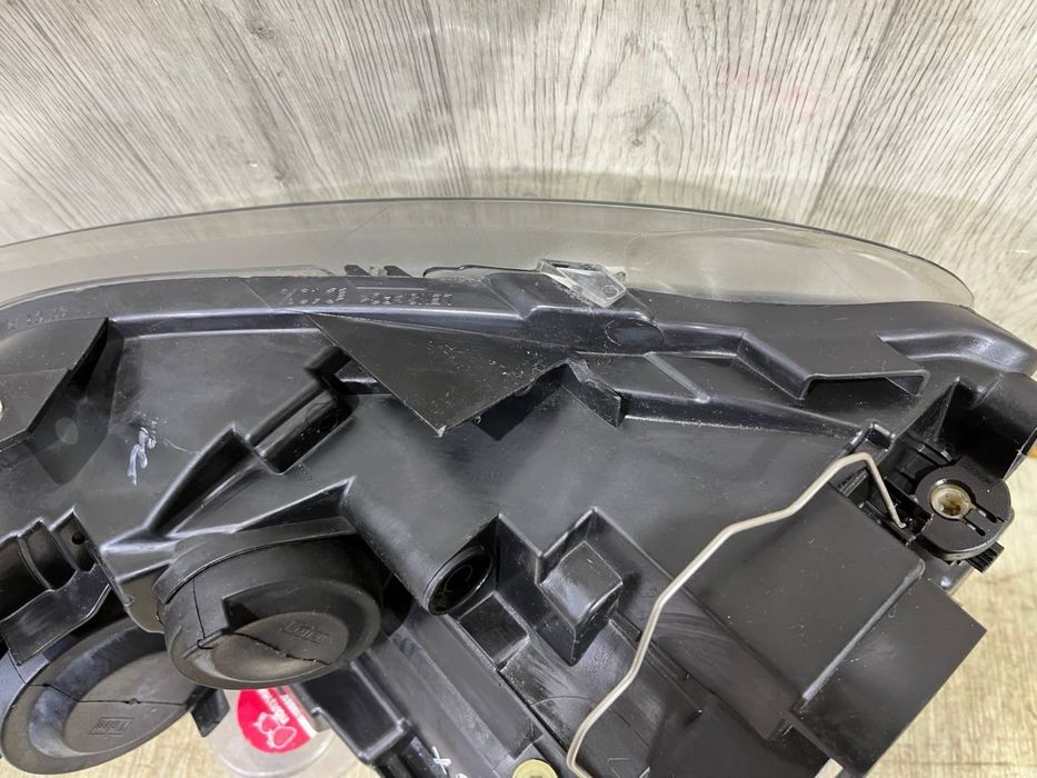 Фара передняя правая VW Golf 6 ( 2008 - 2013 г. ) 5K1941006J