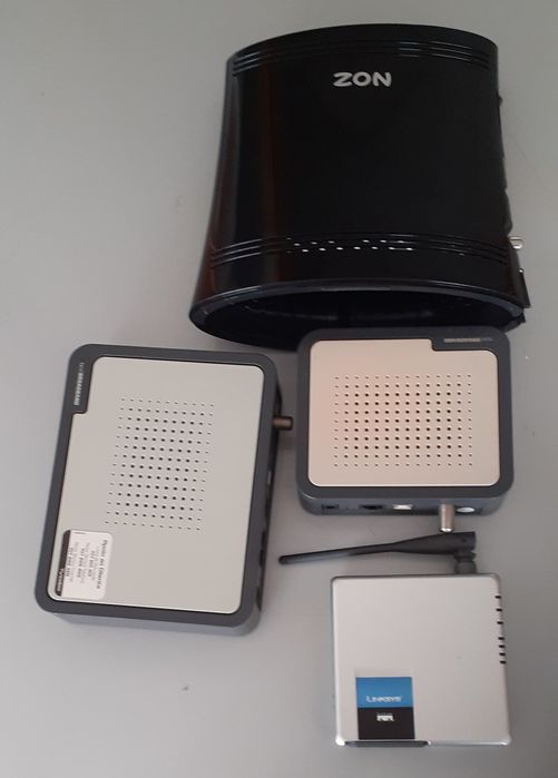 4-quatro Modens  sem cabos