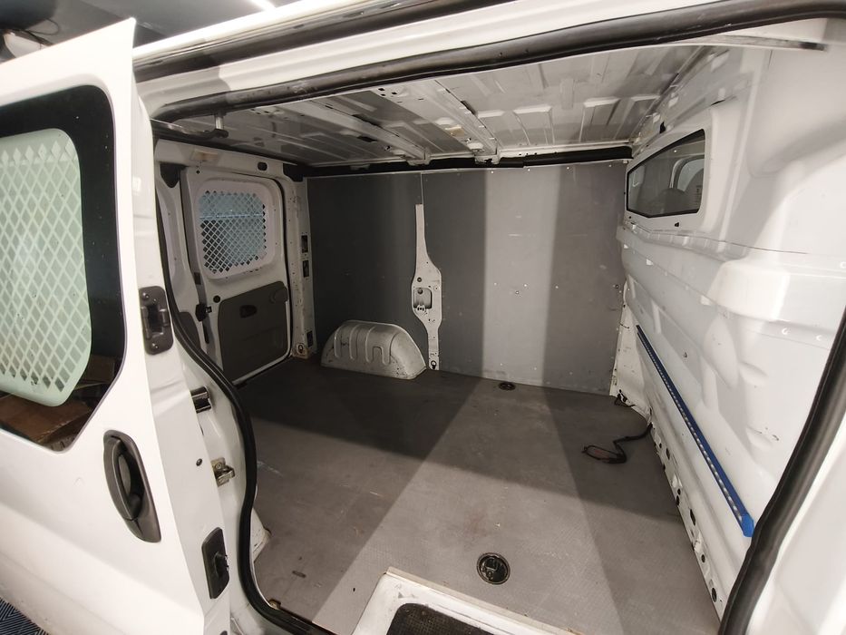 Opel Vivaro 2.0 2014 3 Lugares - Traffic