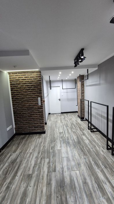 Do wynajęcia lokal handlowo-uslugowy. W centrum Wysokie Mazowieckie