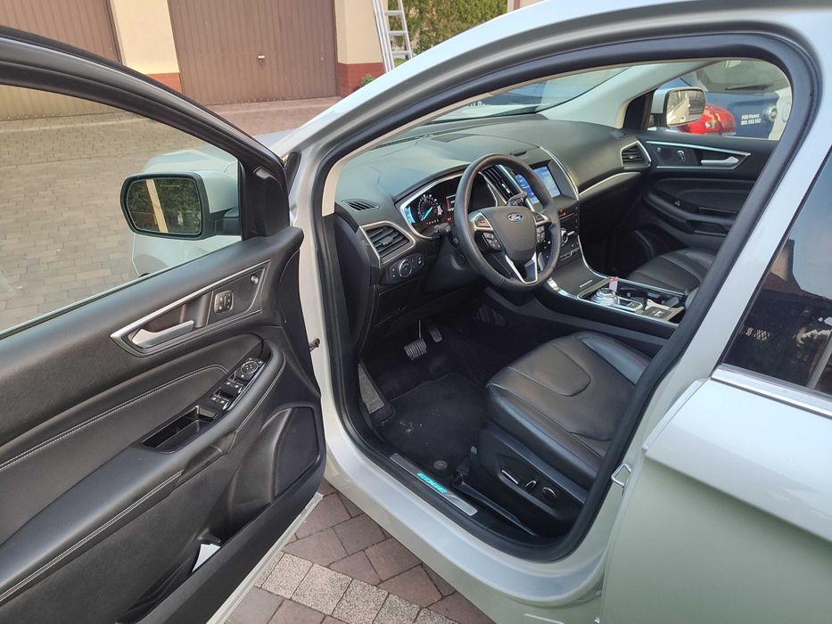 Ford Edge Titanium 2.0 250 km