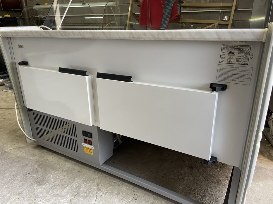 Холодильні вітрина Холодильна вітрина Холодильна Гастрономічна Холод