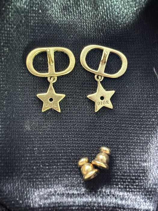 Сережки в стилі Dior