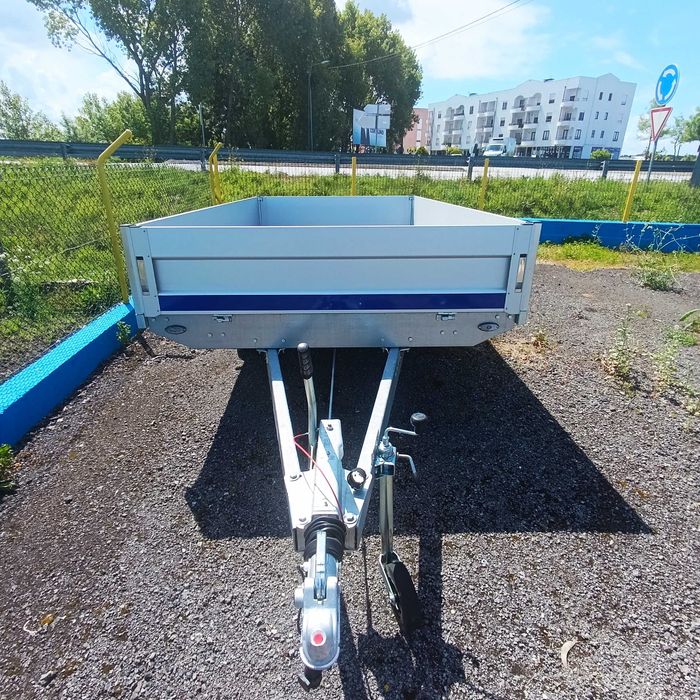 ATRELADO carga geral,3,30 x 1,80 taipais amovíveis  carrega 2150kg