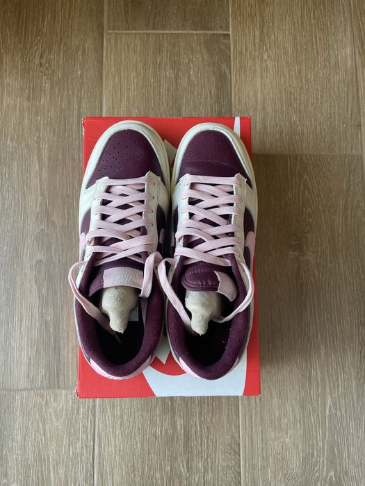 Nike dunk valentine’s day