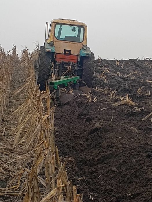 Плуг.    плн 3 35 торг