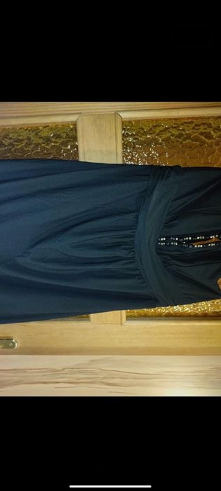 Wyszczuplająca sukienka Avon