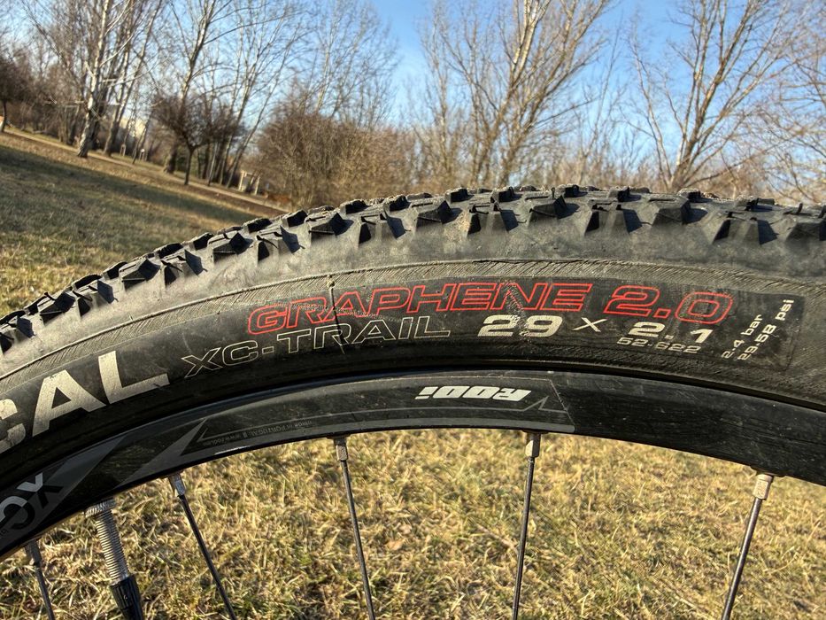 Lekki karbonowy MTB 10,8 kg FOX + pełne XT 29" Hardrocx Circo Volante