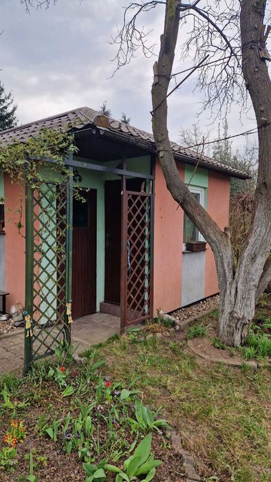 Działka ROD Barbara z podłączeniem woda, prąd ponad 3 ary