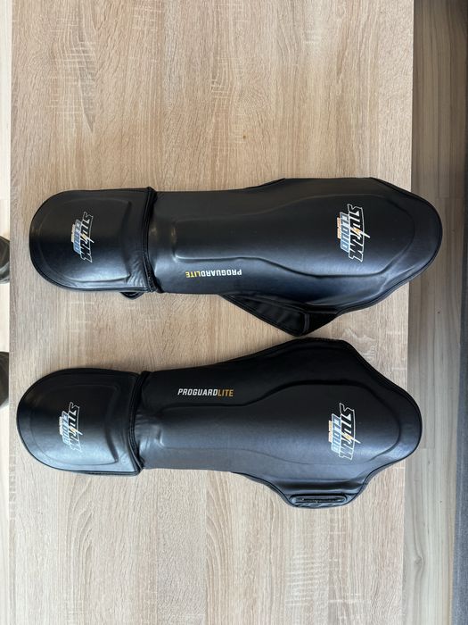 Ochraniacze na piszczele StormCloud L