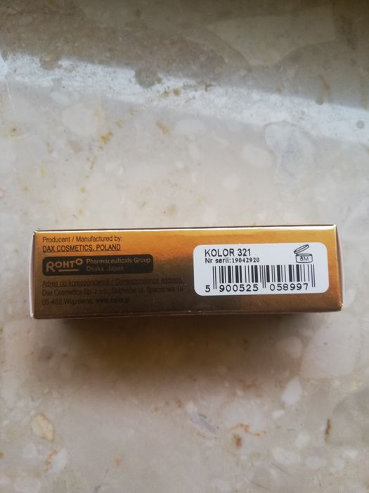 Pomadka Celia ciemna, cena promocyjna