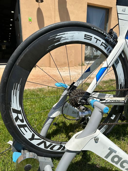 Bicicleta de carbono para triatlo