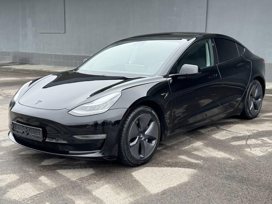 Здам в довгострокову оренду Tesla Model 3 (м. Львів) - повний привід