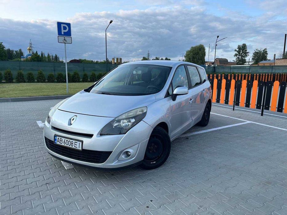 Renault Grand Scenic III , (Рено Гранд Сценік 3 ) , 2011 рік