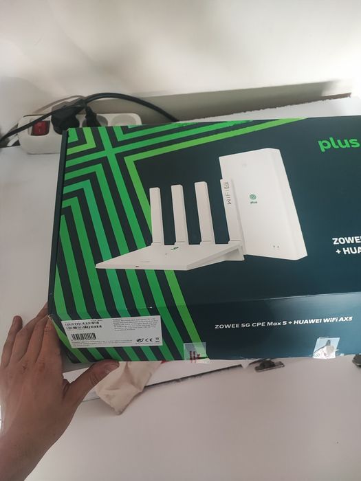 Router Zowee 5G CPE MAX 5 + HUAWEI WiFi AX3
