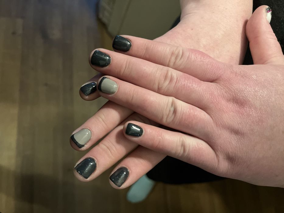 Ищу моделей на ногти(наращивание,обычное покрытие)