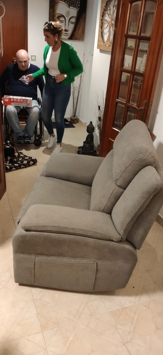 Sofá poltrona 1 lugar cinzento