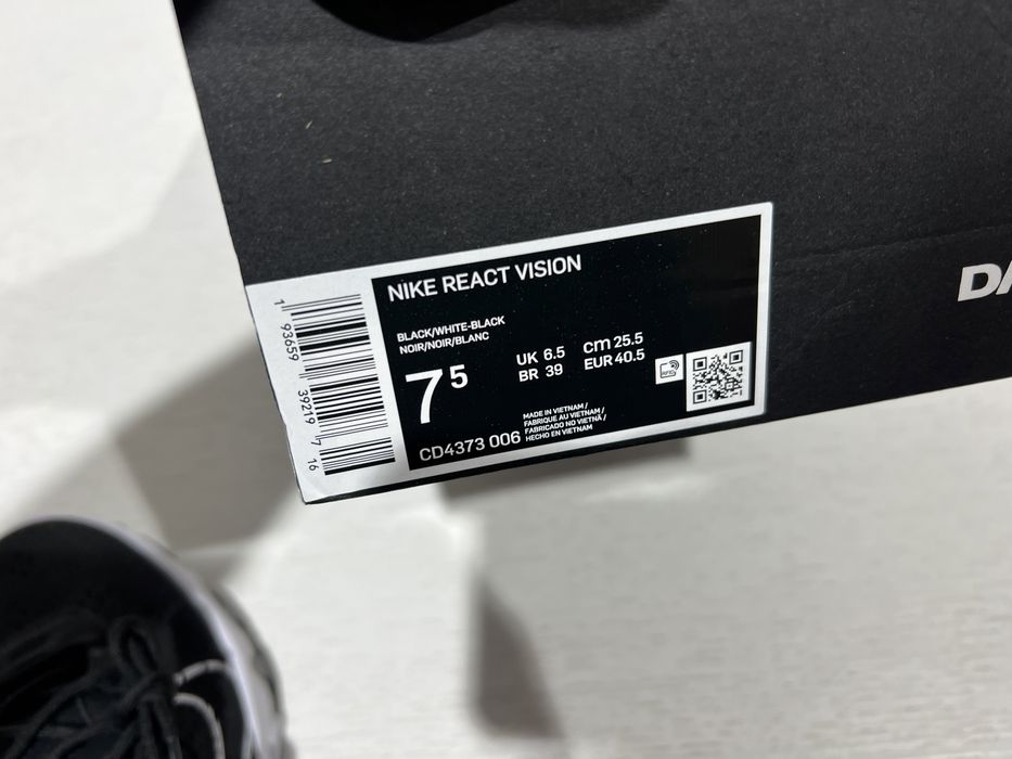 Кросівки NIKE REACT VISION CD4373-006 оригінал