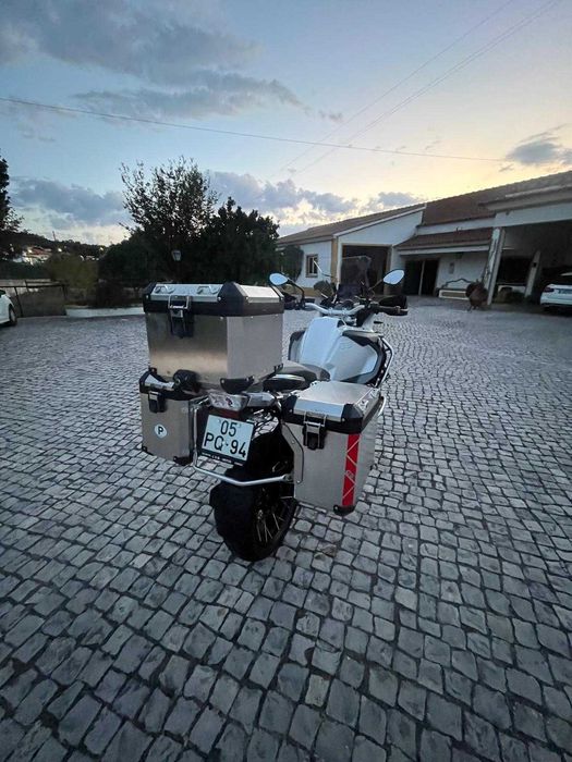 BMW R1200 GSA Adventure (2015)
