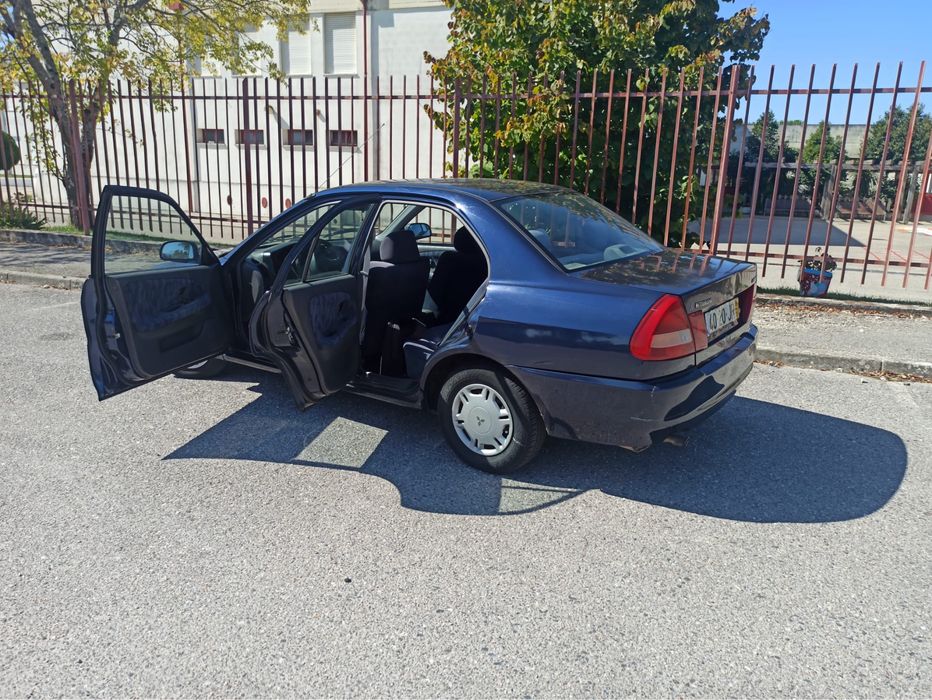 Mitsubishi Lancer 1.3