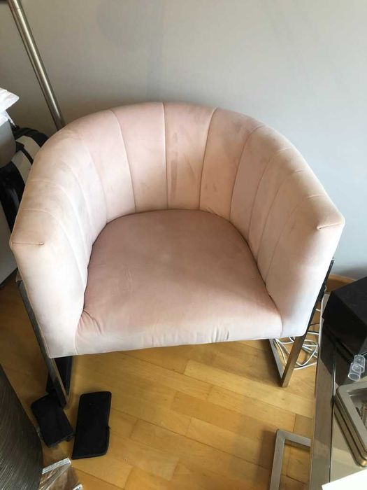 cadeirao rosa beliani veludo