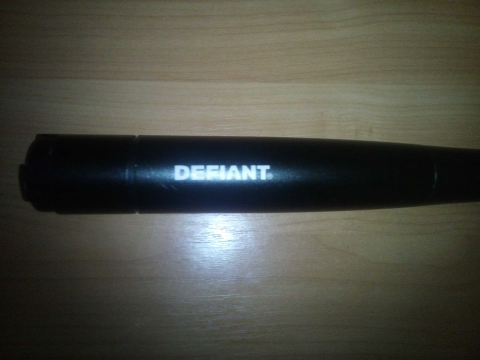 Фонарик біта Defiant