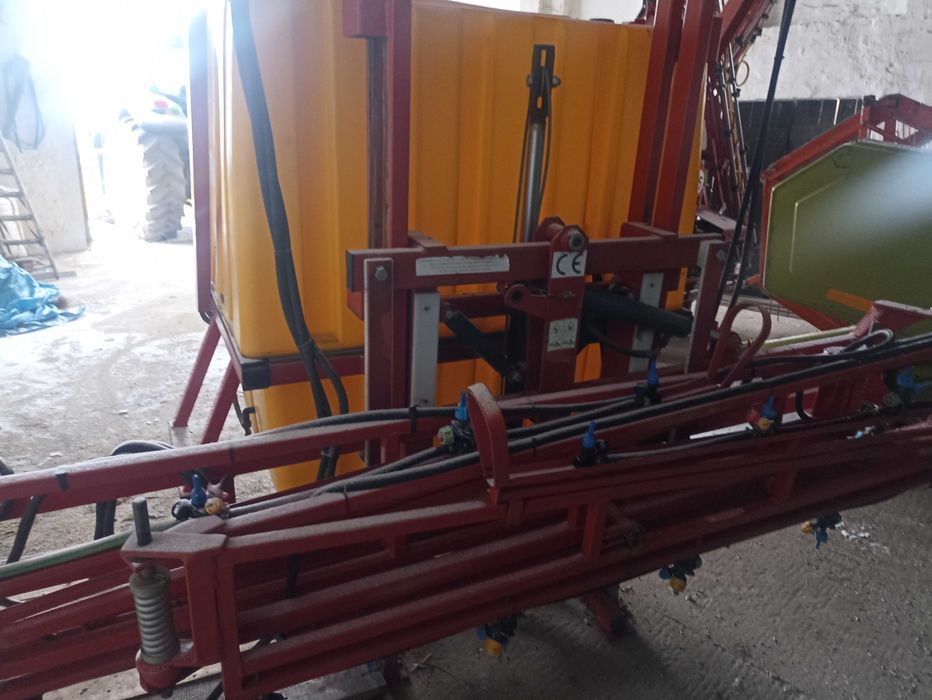 Sprzedam Opryskiwacz zawieszany