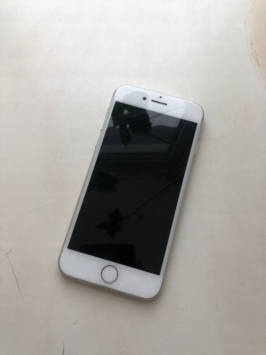 В продаже iPhone 8 256gb