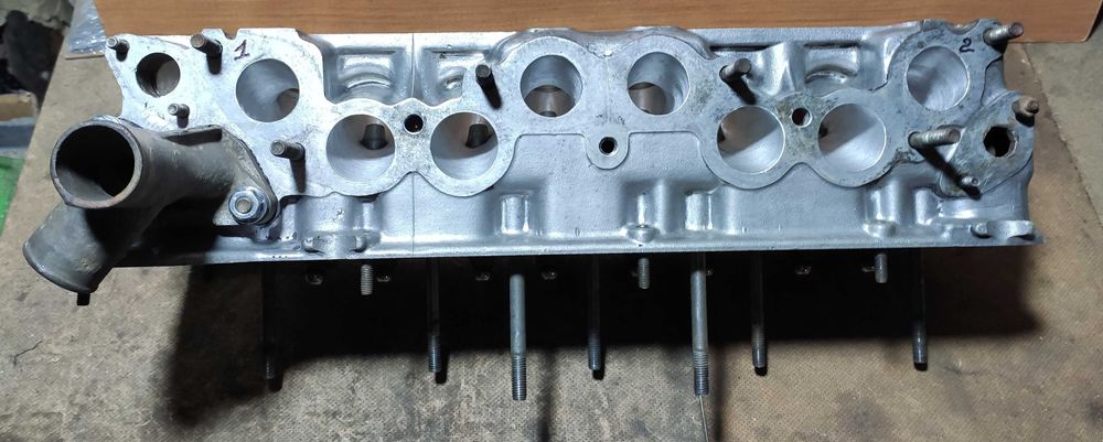 Головка ГБЦ ВАЗ 21011 2101-2107 с расточенными каналами