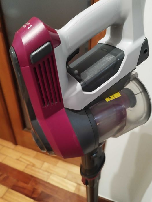 Aspirador Vertical HOOVER