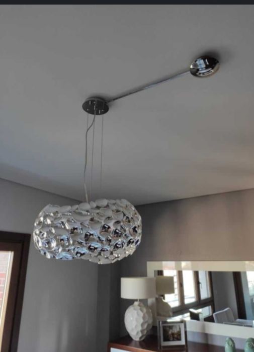 Black Friday: Candeeiro de sala novo e excelente oportunidade