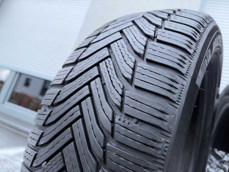 2szt zimowe 225/55R17 Michelin 7mm 2023r świetny stan! Z1138 gwarancja